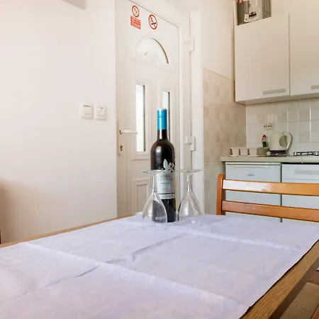 Apartments Ana 388