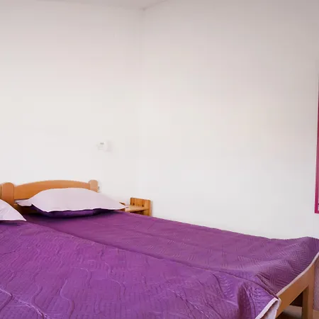 Apartment Apartments Ana 388 Pula
