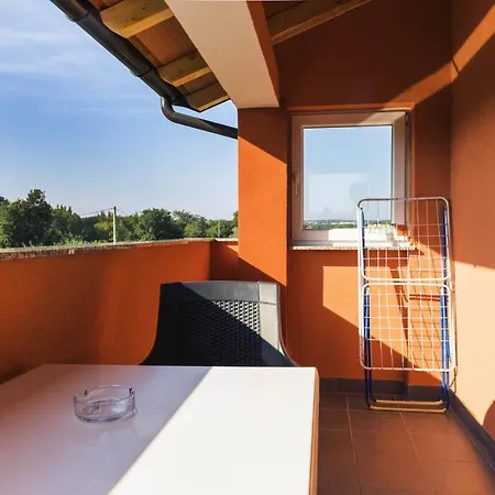 Apartment Apartments Ana 388 Pula